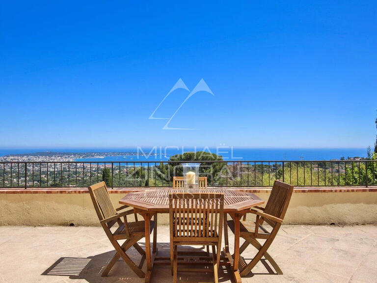 Villa Vallauris - 4 bedrooms - 270m²