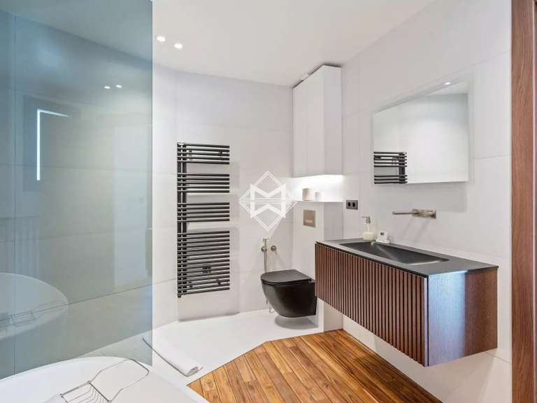 Villa avec Vue sur mer Vallauris - 7 chambres - 3100m²