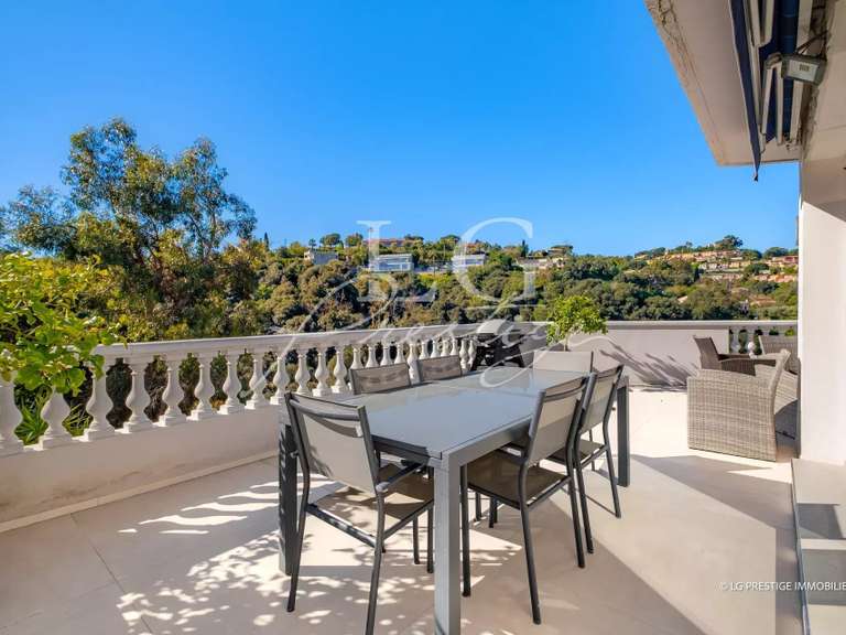 Villa Vallauris - 5 bedrooms - 160m²