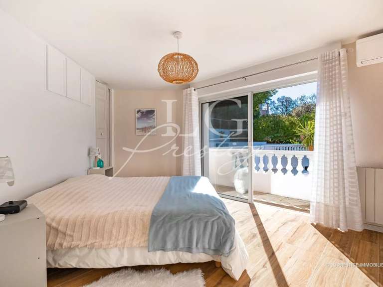 Villa Vallauris - 5 bedrooms - 160m²