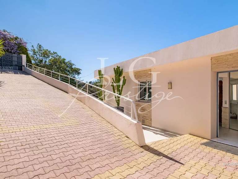 Villa Vallauris - 5 bedrooms - 160m²