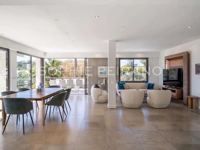 Villa avec Vue sur mer Vallauris - 4 chambres - 258m²