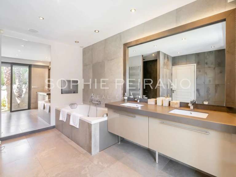 Villa avec Vue sur mer Vallauris - 4 chambres - 258m²