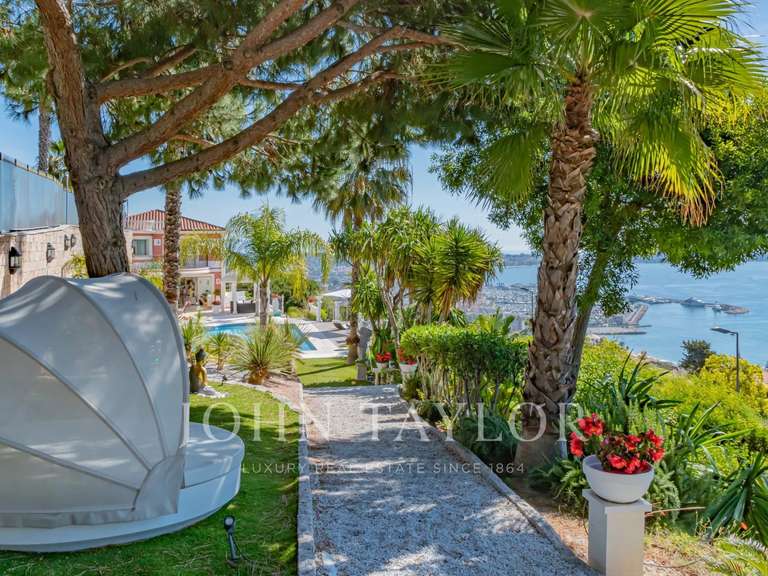 Villa avec Vue sur mer Vallauris - 6 chambres - 680m²