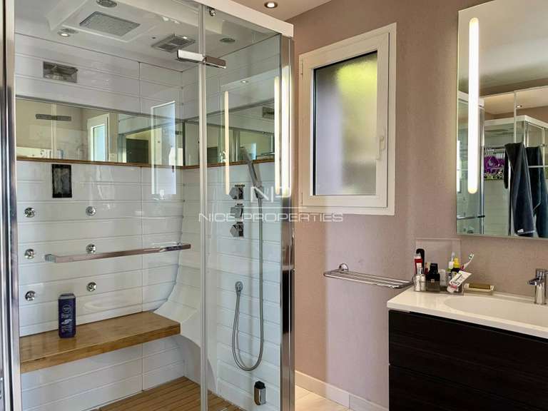 Villa avec Vue sur mer Vallauris - 5 chambres - 232m²