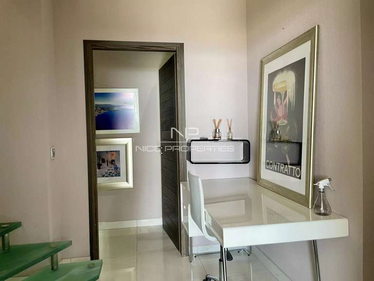 Villa avec Vue sur mer Vallauris - 5 chambres - 232m²