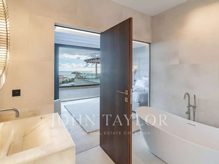 Villa avec Vue sur mer Vallauris - 5 chambres - 382m²
