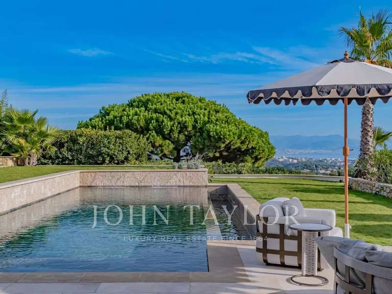 Villa avec Vue sur mer Vallauris - 5 chambres - 382m²