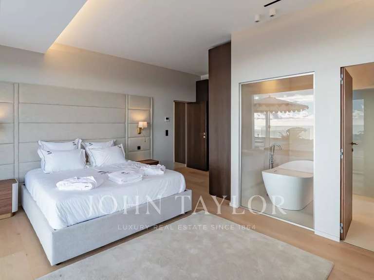 Villa avec Vue sur mer Vallauris - 5 chambres - 382m²
