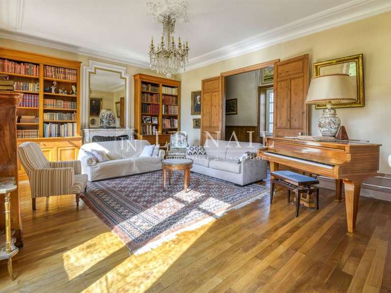 Propriété Vallet - 351m²