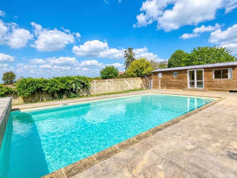 Propriété Vallet - 351m²