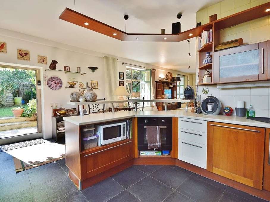 Maison Valliguières