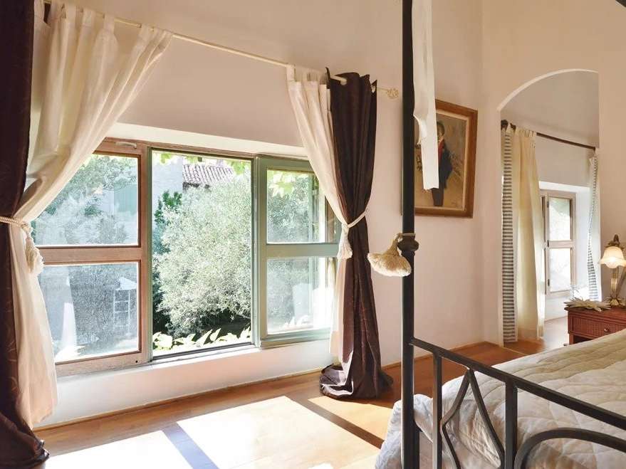 Maison Valliguières