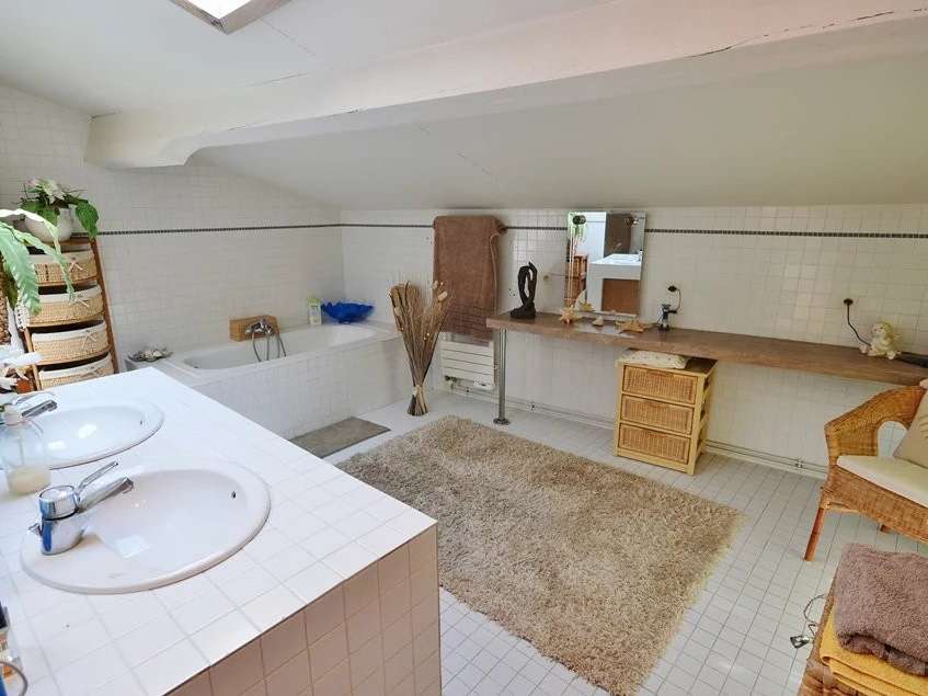 Maison Valliguières