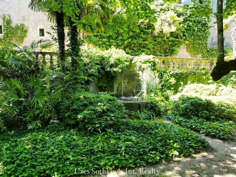 Château Vallon-Pont-d'Arc - 12 chambres - 650m²