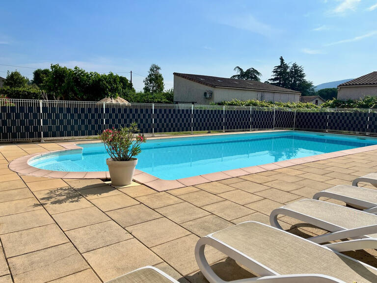 Maison Vallon-Pont-d'Arc - 719m²