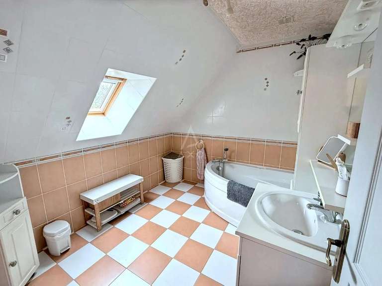 House Vallons-de-l'Erdre - 4 bedrooms