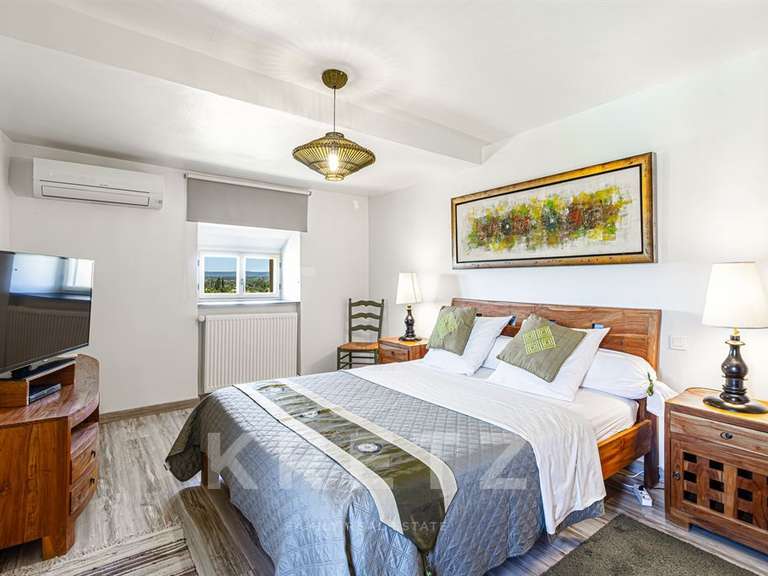 Maison Valréas - 13 chambres - 500m²