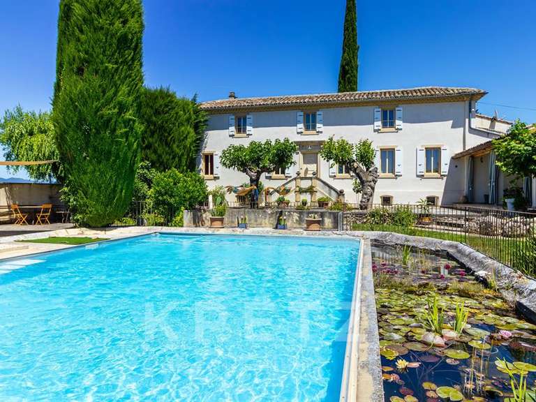 Maison Valréas - 13 chambres - 500m²