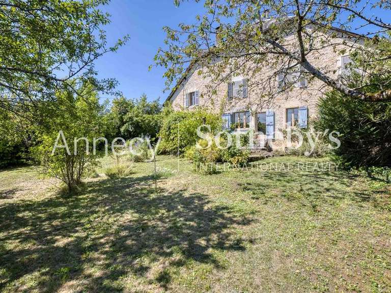 Maison Valromey-sur-Séran - 4 chambres - 175m²