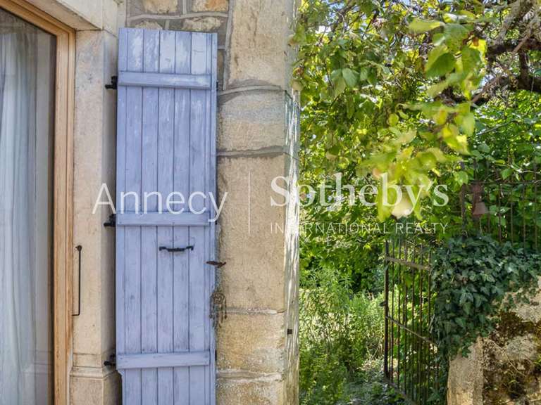 Maison Valromey-sur-Séran - 4 chambres - 175m²