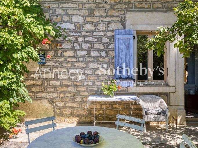 Maison Valromey-sur-Séran - 4 chambres - 175m²