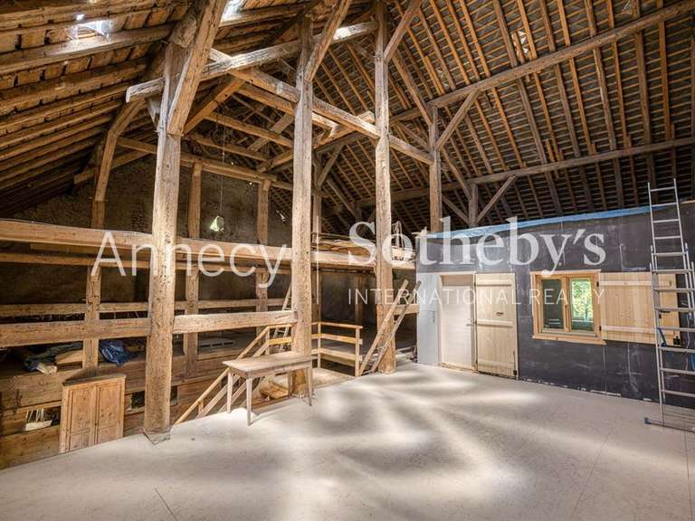 Maison Valromey-sur-Séran - 4 chambres - 175m²