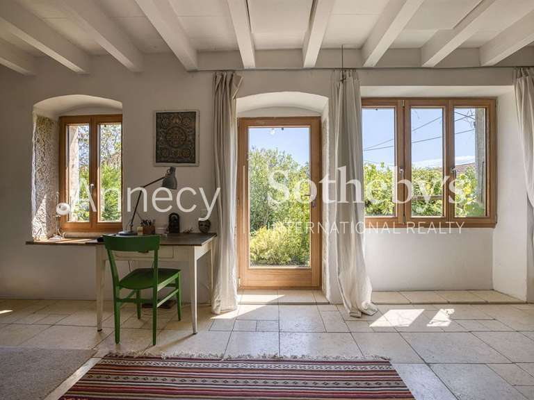Maison Valromey-sur-Séran - 4 chambres - 175m²
