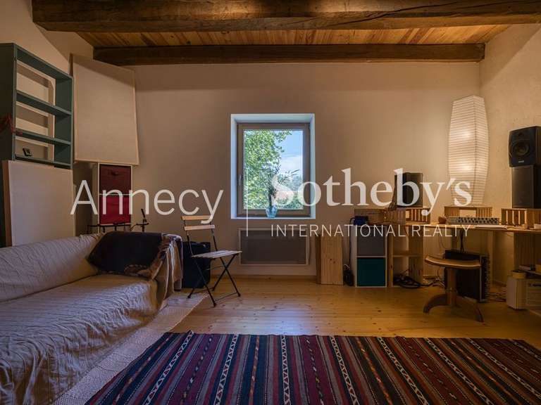 Maison Valromey-sur-Séran - 4 chambres - 175m²