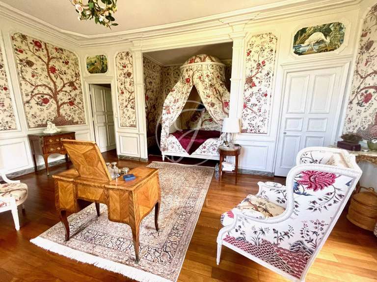 Château Vannes - 12 chambres - 800m²