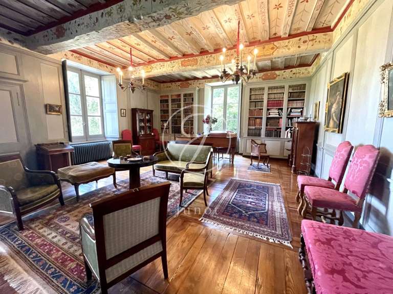 Château Vannes - 12 chambres - 800m²