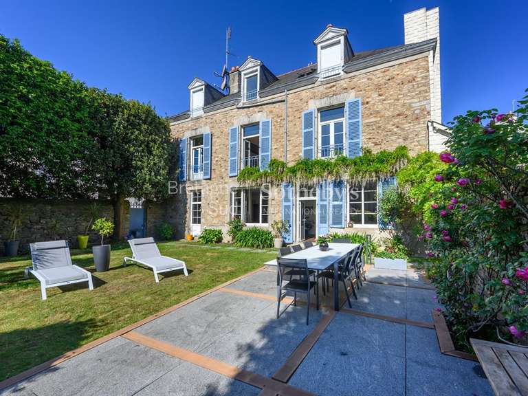 Maison Vannes - 8 chambres - 348m²