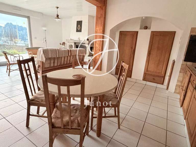 House Vannes - 3 bedrooms - 542m²