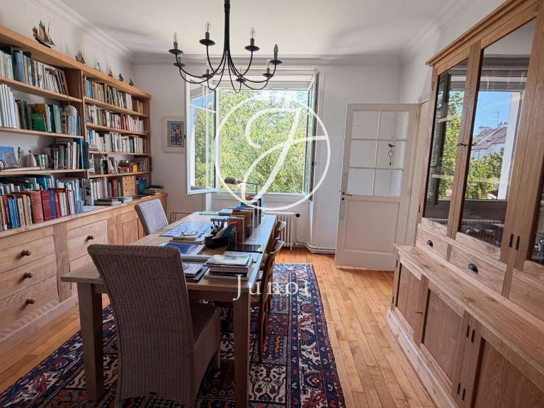 Maison Vannes - 5 chambres - 230m²