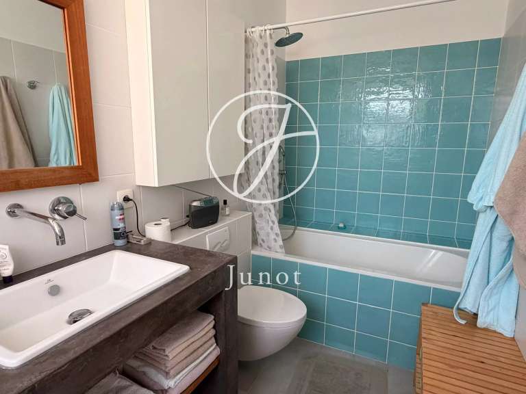 Maison Vannes - 5 chambres - 230m²