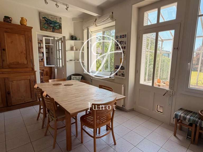Maison Vannes - 5 chambres - 230m²
