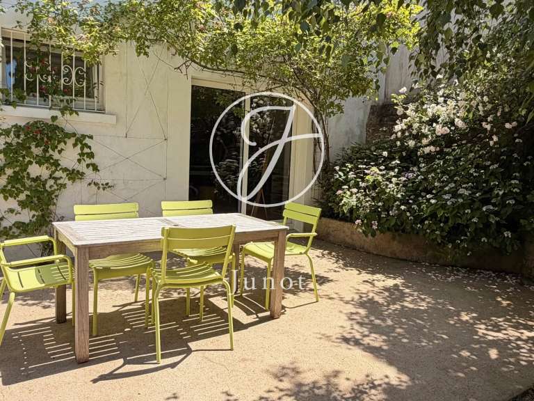 Maison Vannes - 5 chambres - 230m²