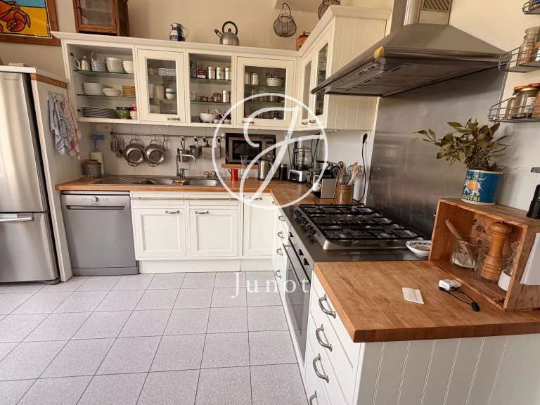Maison Vannes - 5 chambres - 230m²