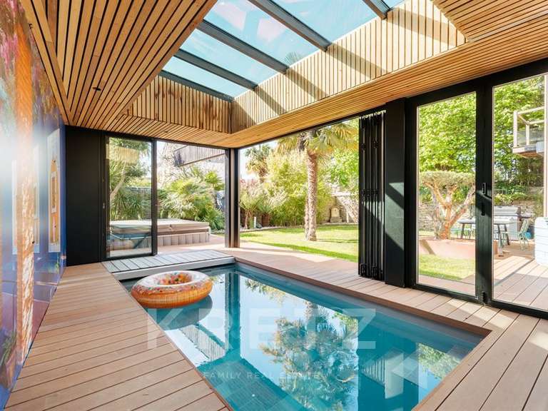 Maison Vannes - 8 chambres - 235m²