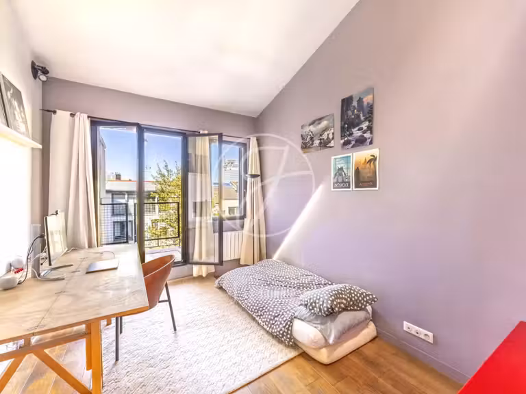 Maison Vanves - 5 chambres - 204m²