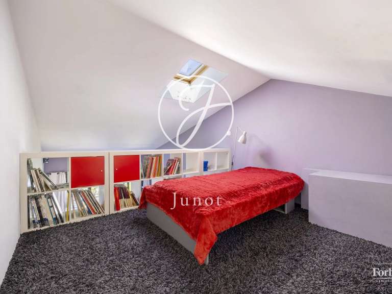 Maison Vanves - 5 chambres - 204m²