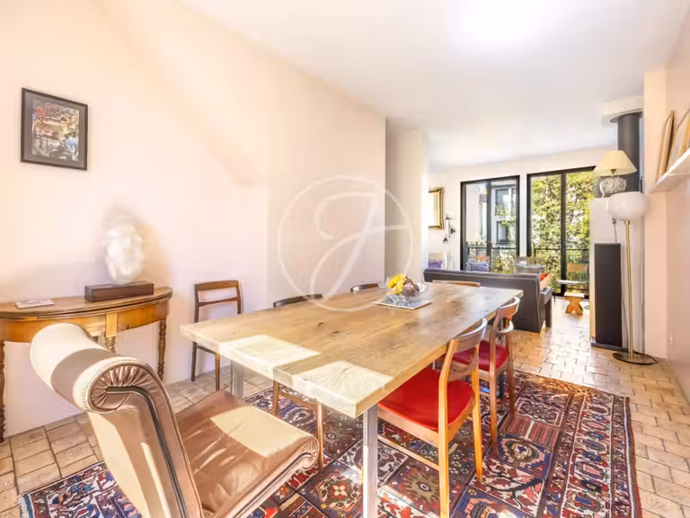 Maison Vanves - 5 chambres - 204m²