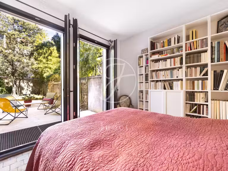 Maison Vanves - 5 chambres - 204m²