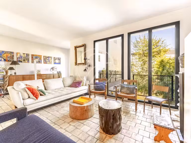 Maison Vanves - 5 chambres - 204m²