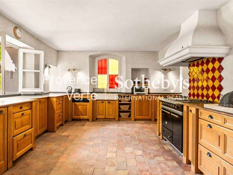 Maison Varages - 6 chambres - 440m²