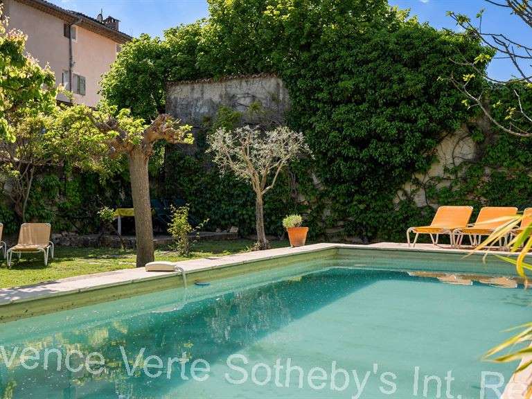 Maison Varages - 6 chambres - 440m²