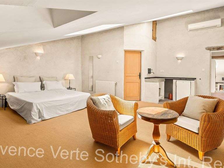 Maison Varages - 6 chambres - 440m²