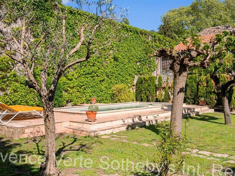Maison Varages - 6 chambres - 440m²