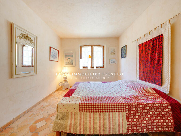 Property Varages - 4 bedrooms - 210m²