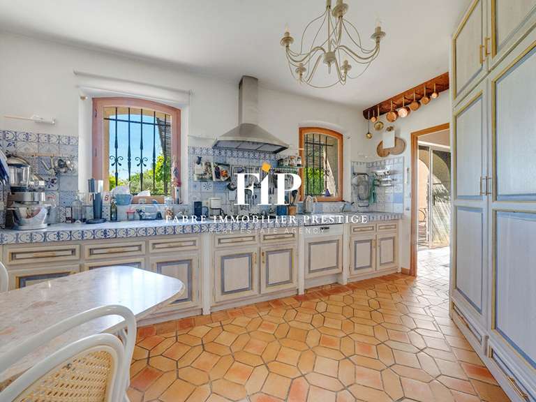 Propriété Varages - 4 chambres - 210m²